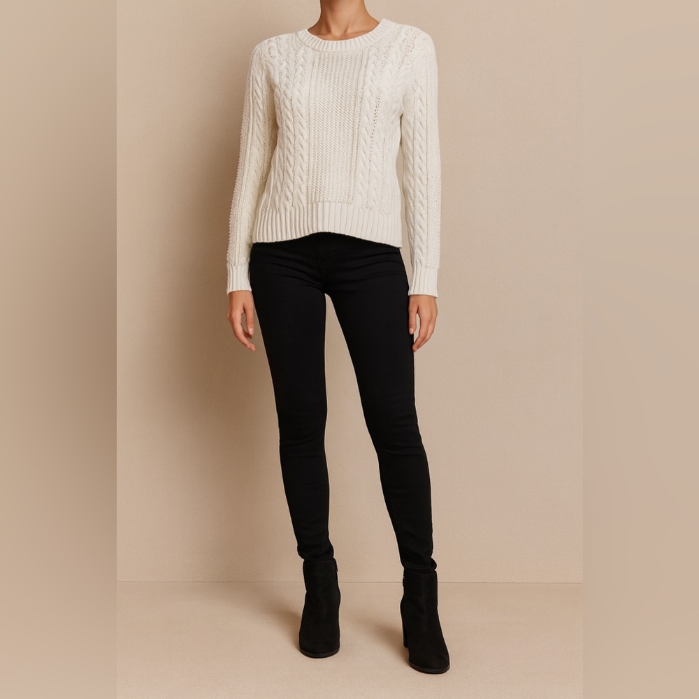 White Micheal Kors knitted sweater